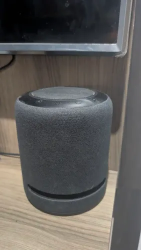 Amazon Echo Studio (Smart Speaker Alta Fidelidade) Impecável