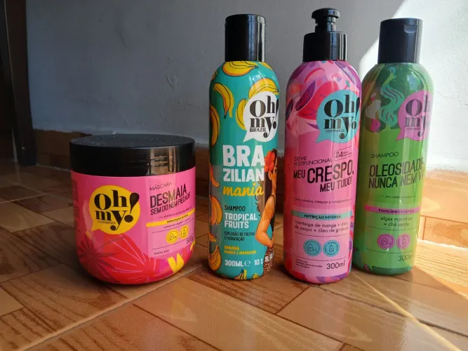 KIT DE CUIDADOS PARA CABELOS CRESPOS E CACHEADOS