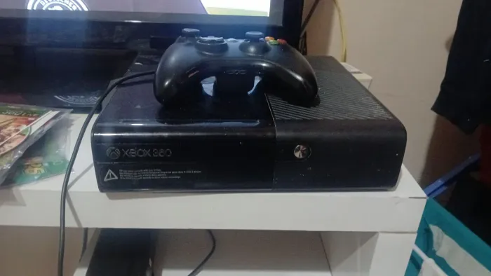 VIDEOGAME EXEBOX 360 TOU VENDO POR 500 REAIS