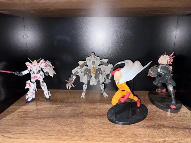 Coleção Action Figures Dragon Ball, One Piece, One Punch Man, Boku no Hero