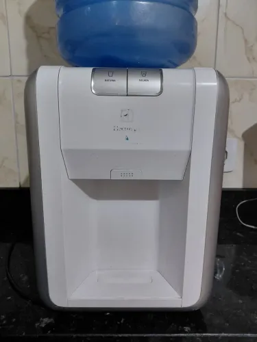 Bebedouro Electrolux