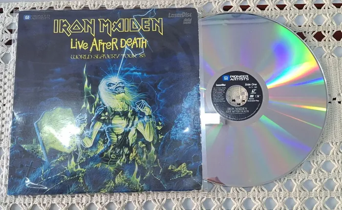 LaserDisc Iron Maiden Live After Death Original Colecionável