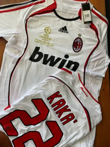 Camisa Retrô Milan - Kaká 