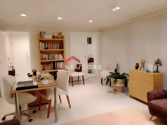Sala comercial em Rua Doutor Alceu de Campos Rodrigues - Vila Nova Conceição - São Paulo/S