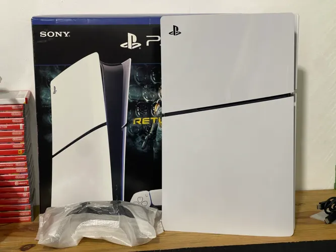 PlayStation 5 Slim Mídia Digital 1TB Impecável