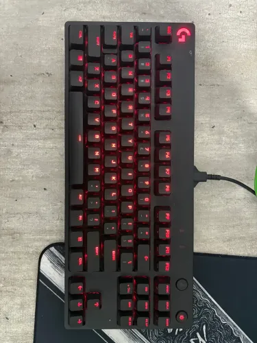 Teclado LOGITECH G PRO