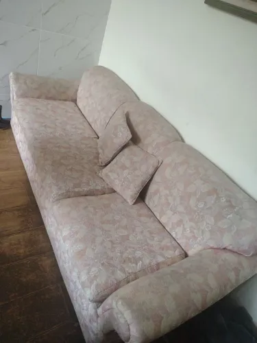 Vendo sofá 3 lugares