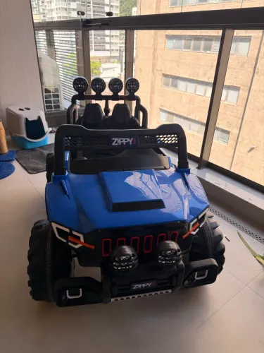 Carro elétrico infantil 