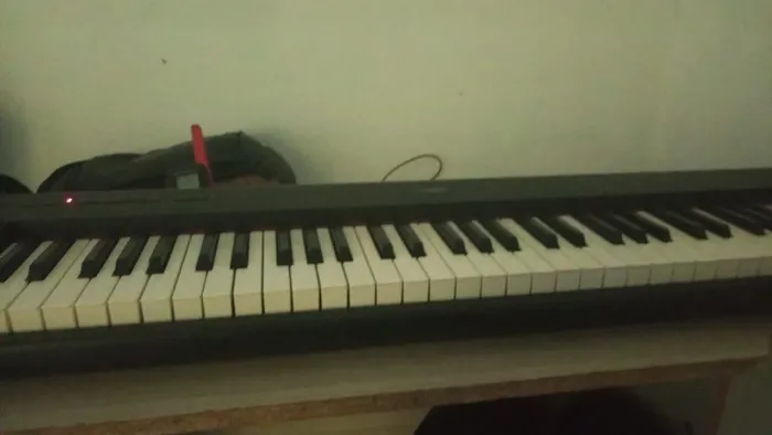 Teclado Yamaha NP12