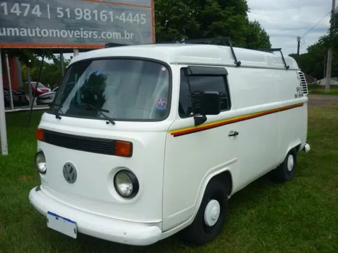 Volkswagen Kombi Furgão 2005