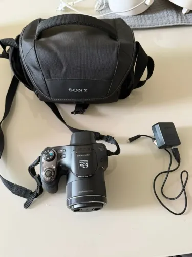 Sony Cyber-shot H400