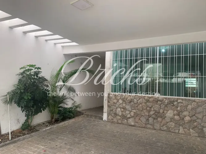 CASA À VENDA 2 QUARTOS 2 VAGAS DE GARAGEM NO JD AEROPORTO