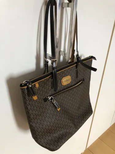 Bolsa Victor Hugo