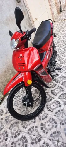Moto Phoenix semi nova 