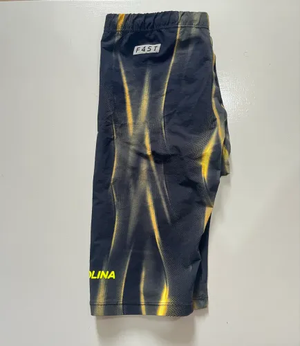 Vendo traje ( bermuda ) de natação