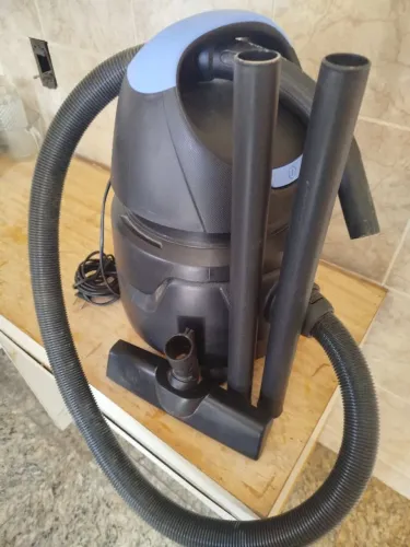 Aspirador de pó Electrolux de 1400w, AWD01 5L, 220W PRETO.