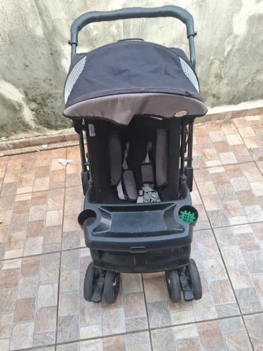 Carrinho de bebe tutti baby