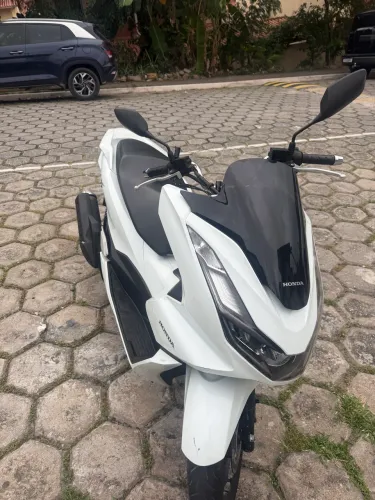 Honda pcx dlx 160 2024 sou particular
