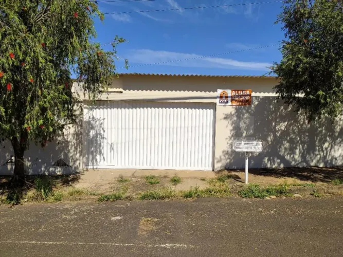 Casa para locação bairro Custódio Pereira