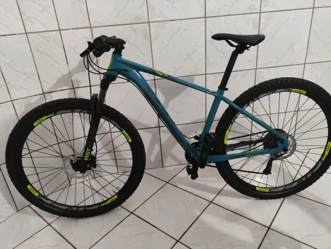 Vendo em bike nova Sense