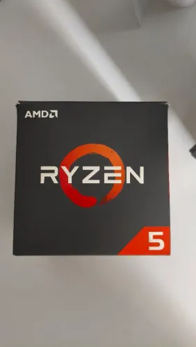 Processador Ryzen 5 1600 com cooler box original