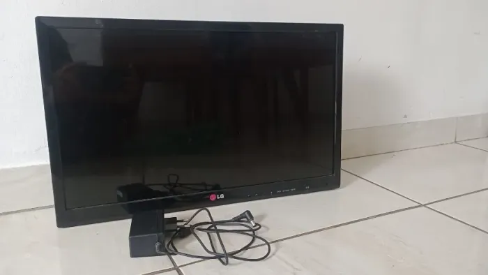 TV Monitor LG para retirada de peças