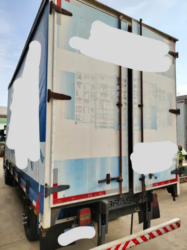 Bau saider vw. Exprees camionete. Ou iveco. 4 50 metros.