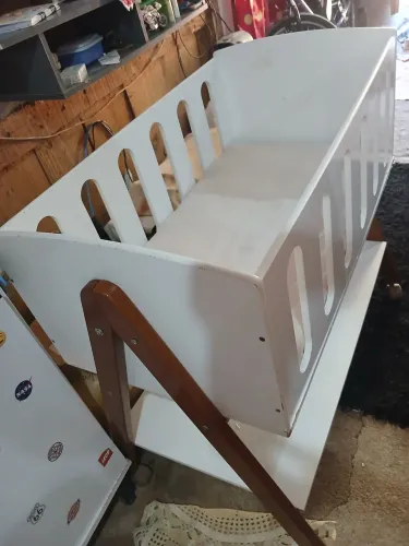 Vendo ou troco mini berço