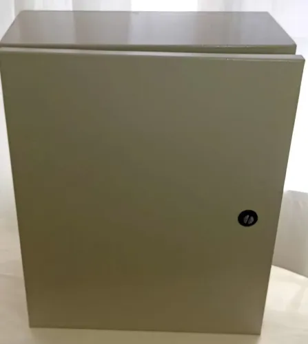 PAINEL / QUADRO DE COMANDO ELÉTRICO METÁLICO (NOVO / SEM USO)