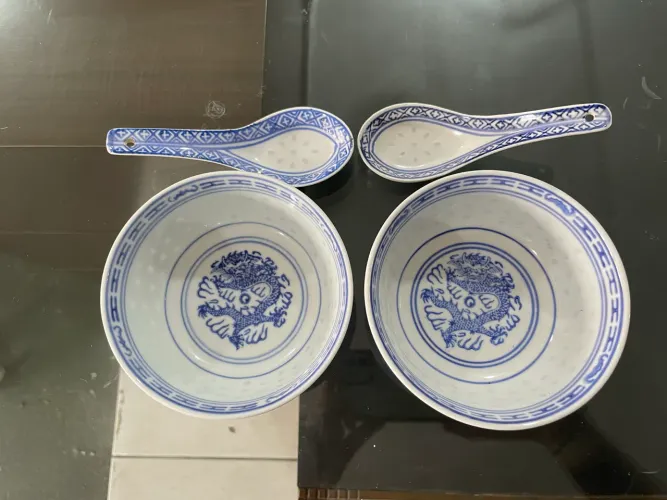 Louça Conjunto Tigela e Colher Grão de Arroz Chinês em Porcelana 