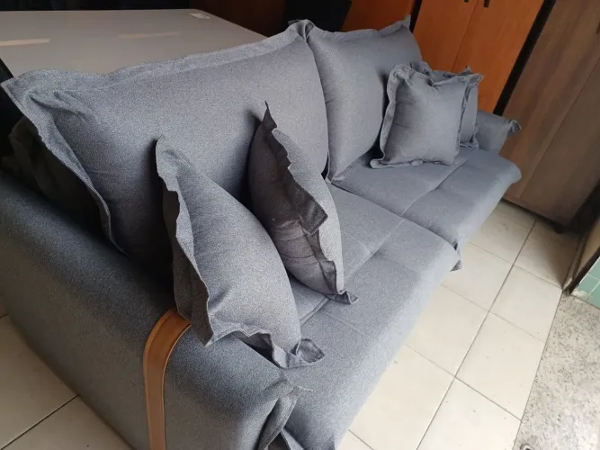 Sofá Cama Novo Tem 2.00 de Largura Tecido Linho.