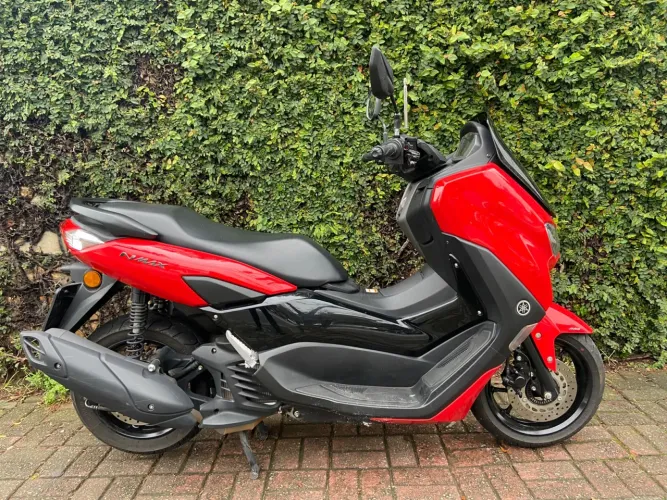 Yamaha NMAX 160 2022/2023