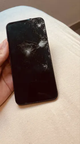 Vendo celulares para consertar ou retirar peças