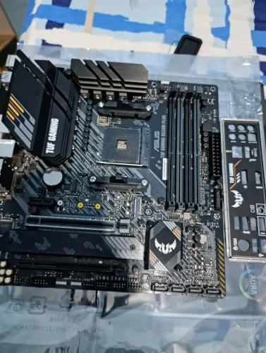 Placa mãe B550M-PLUS TUF GAMING
