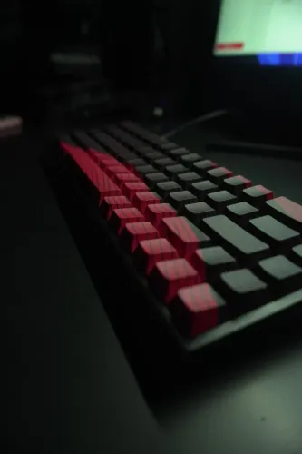 Teclado Magnético Madlions Mad 68R Hall Effect