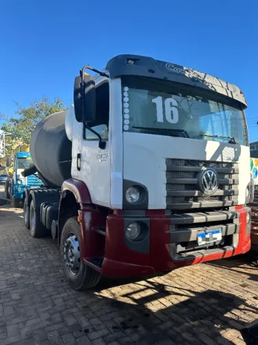 26280 Betoneira 6x4 2016 2 Dono