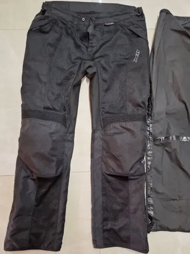 Calça moto