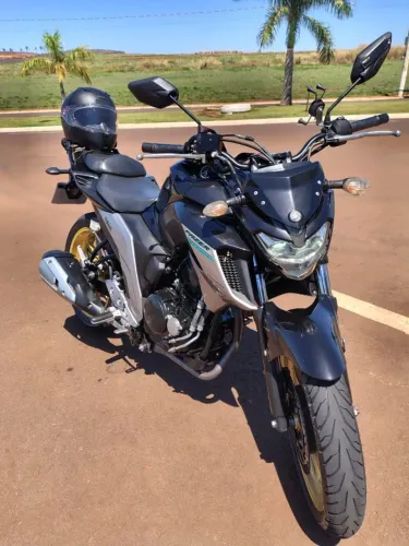 YAMAHA FAZER FZ25 2018/2019 Flex Preta