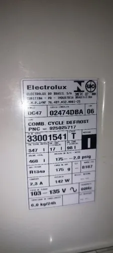 Geladeira Eletrolux DC47, 468L, 127V tudo funcionando