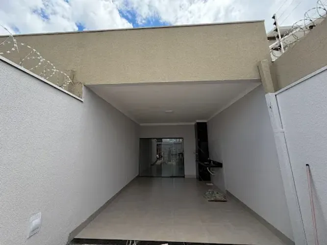 Casa com 2 dormitórios para alugar - Bairro Paraíso - Anápolis/GO