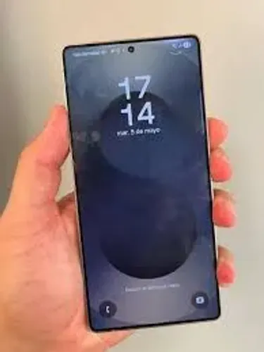 Celular nova