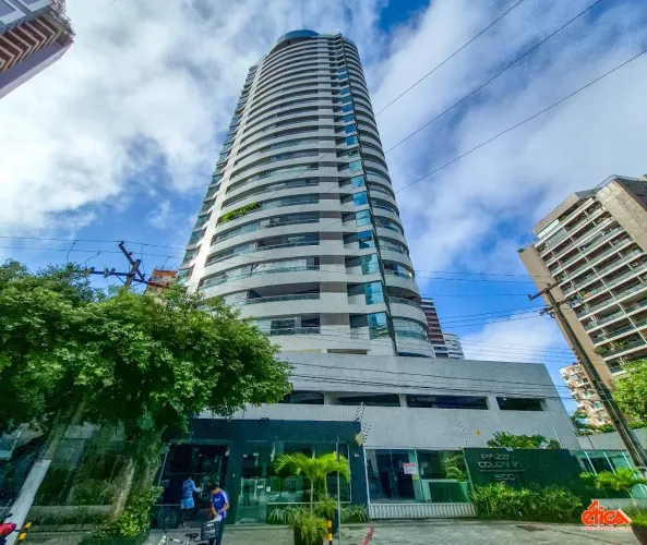 Ed. Piazza Colonna, Apartamento com 03 Suítes, 02 Vagas de Garagem (Soltas)