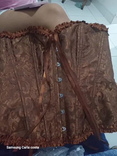Vende se um corsert TAMANHO M obs DISPENSO CURIOSO