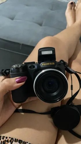 Câmera Fujifilm FinePix S2800HD - Zoom Óptico 18x