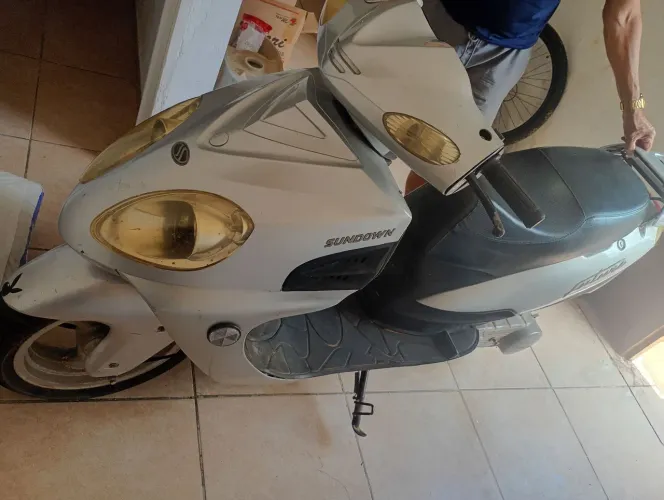 VENDE-SE MOTO HONDA/XRE 300