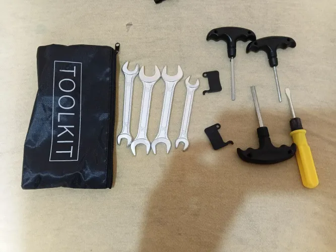 Ferramentas kit para bike eletrica V8.