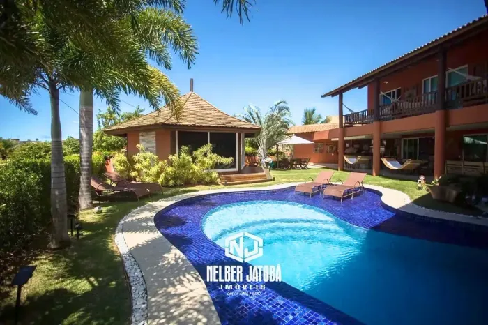 Casa de condomínio em Barra Nova 5 suítes, energia solar e alto padrão