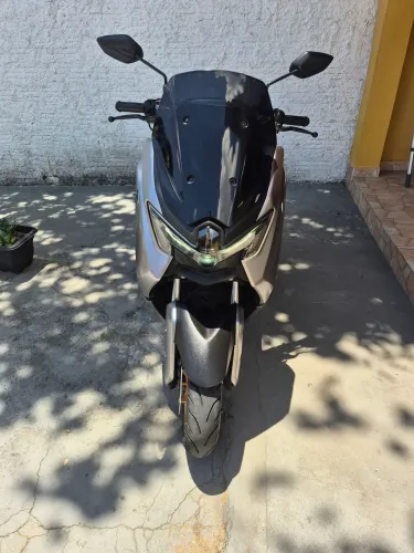 Nmax muito nova