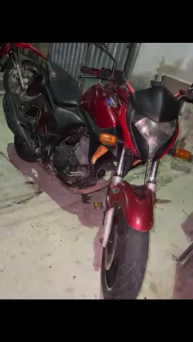 Vendo moto cb300 boa