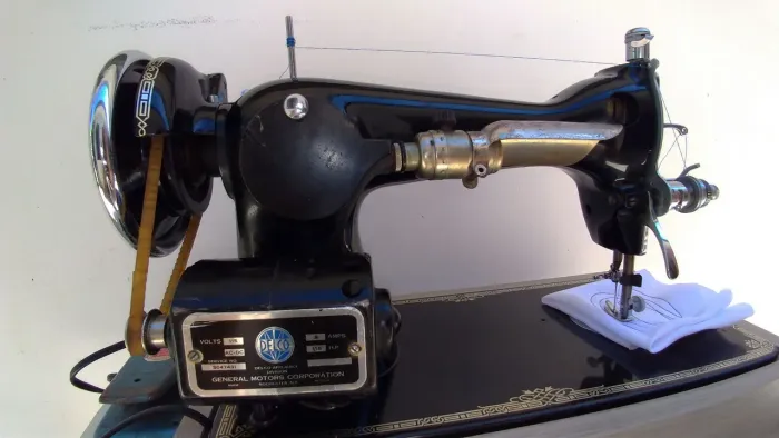 Máquina de costura japonesa Singer 1945